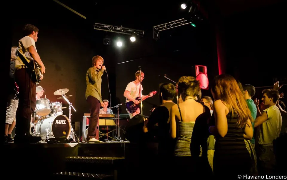 Good Old Days performing live in Trieste