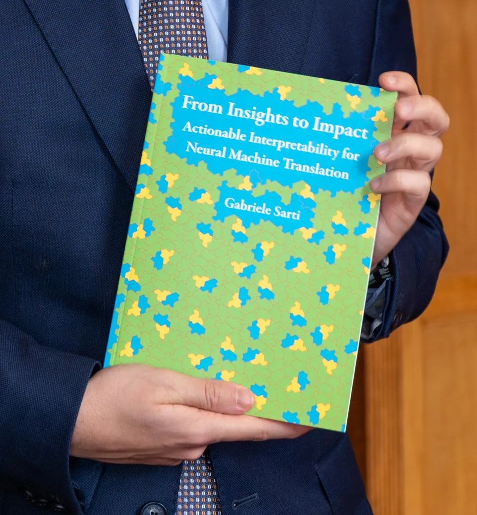 Close-up of the thesis cover, tessellated with aperiodic monotiles